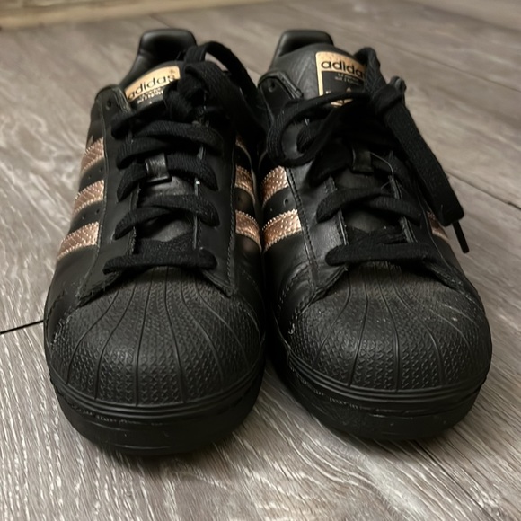 Black and Rose Gold Superstar Adidas - Picture 3 of 5
